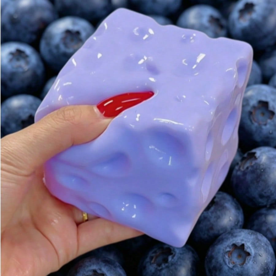 Mainan Squishy Kue Keju Bluebe - Party Games Spy ulasan dan harga