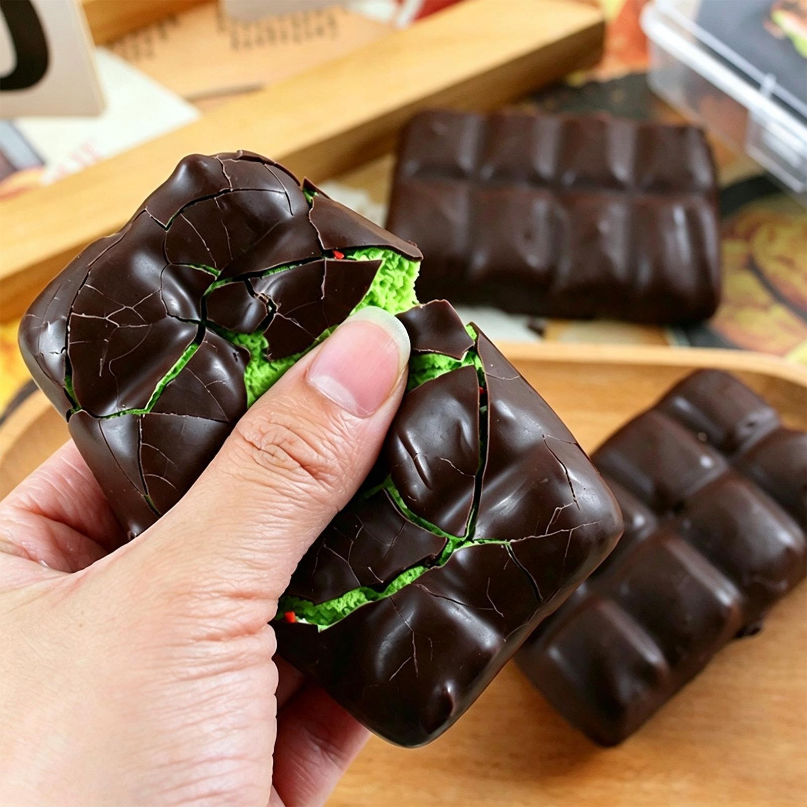 Mainan Squishy Cokelat, Bola S - Party Games Spy ulasan dan harga