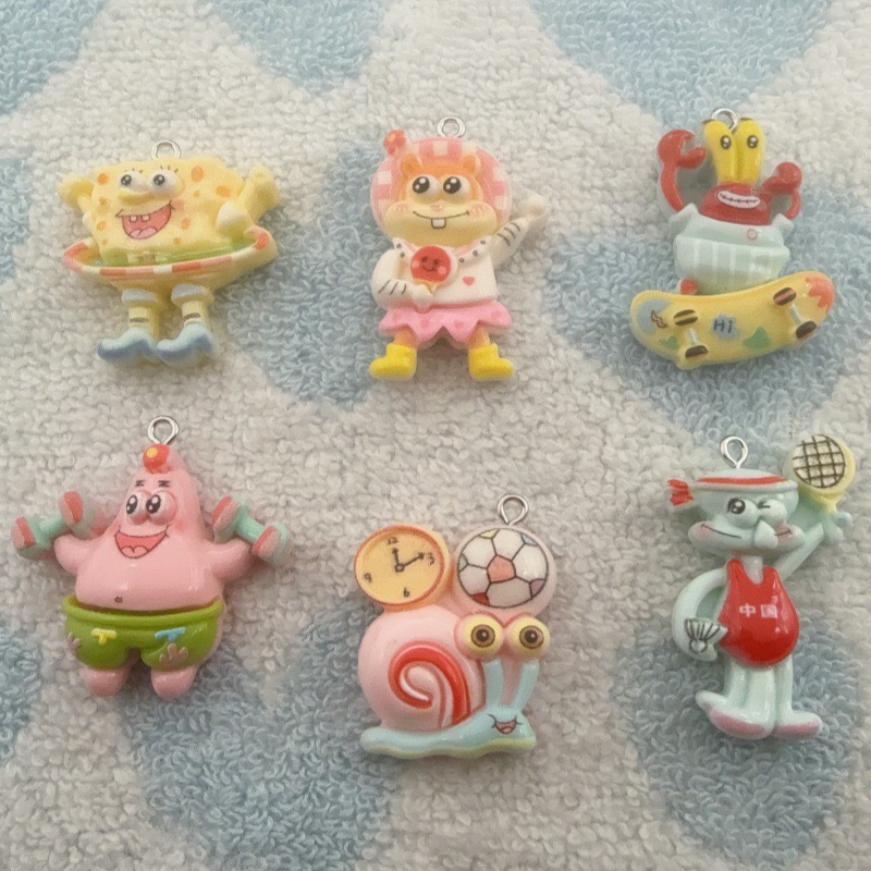 10 buah liontin resin kartun,  - Party Games Spy ulasan dan harga